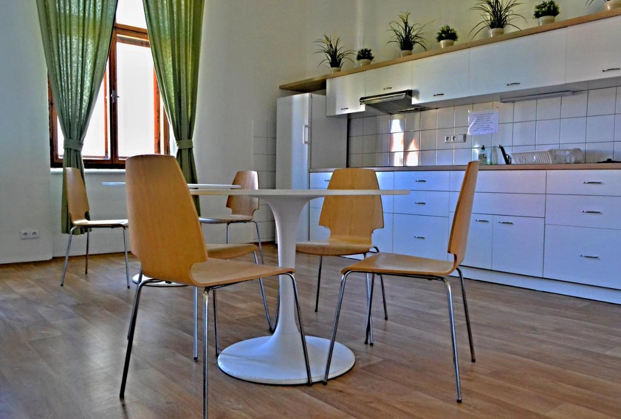 Hostel U Sv. Stepana Litoměřice المظهر الخارجي الصورة